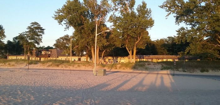 Lake Shore Motel (Kennys Lakeshore Motel) - From Lakeshore Motel Website (newer photo)